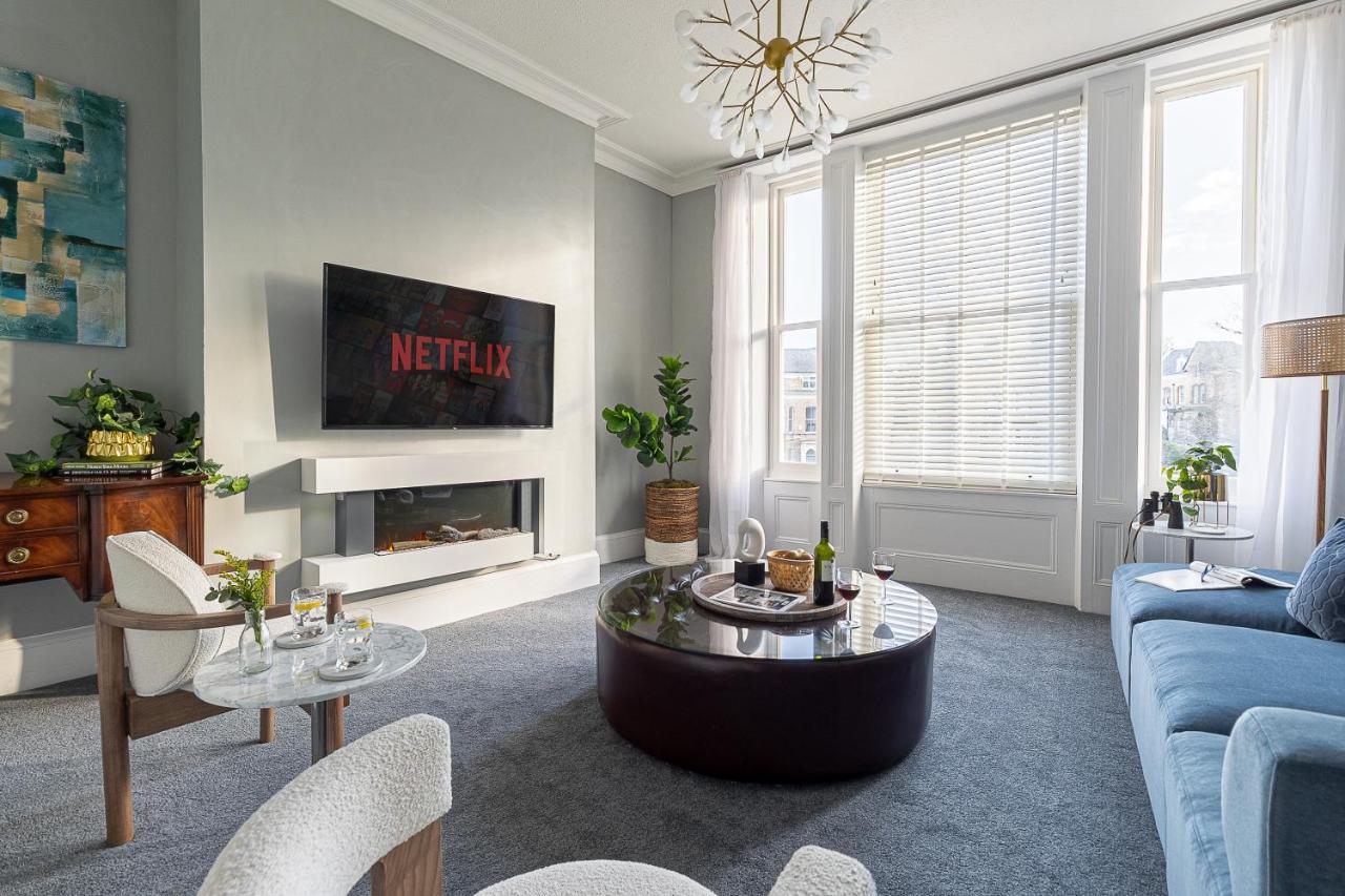 Crescent View Apartment سكرابورو المظهر الخارجي الصورة